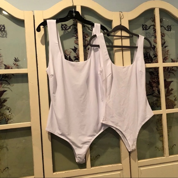 Blk 1x body suit or white 2x body suit - Picture 7 of 7